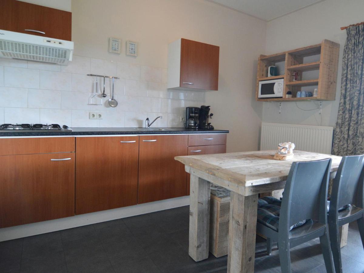 Peaceful Holiday Home With Roofed Terrace Geesteren  ภายนอก รูปภาพ